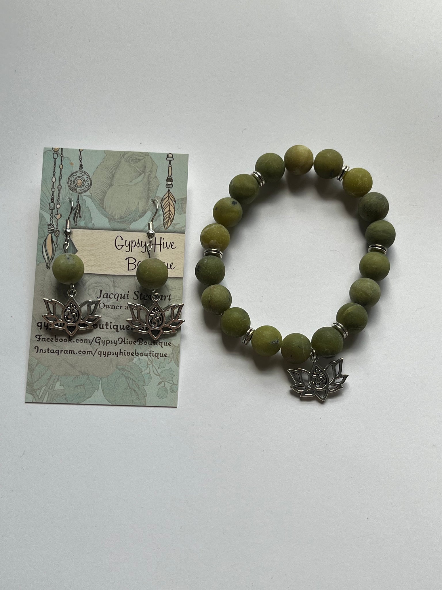 Jade and Silver Bracelet and Earrings Set