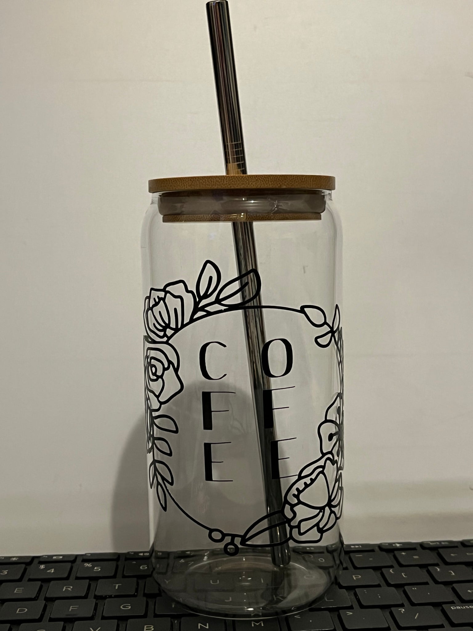 Floral Iced Coffee Glass with Lid - Beer Can Glass